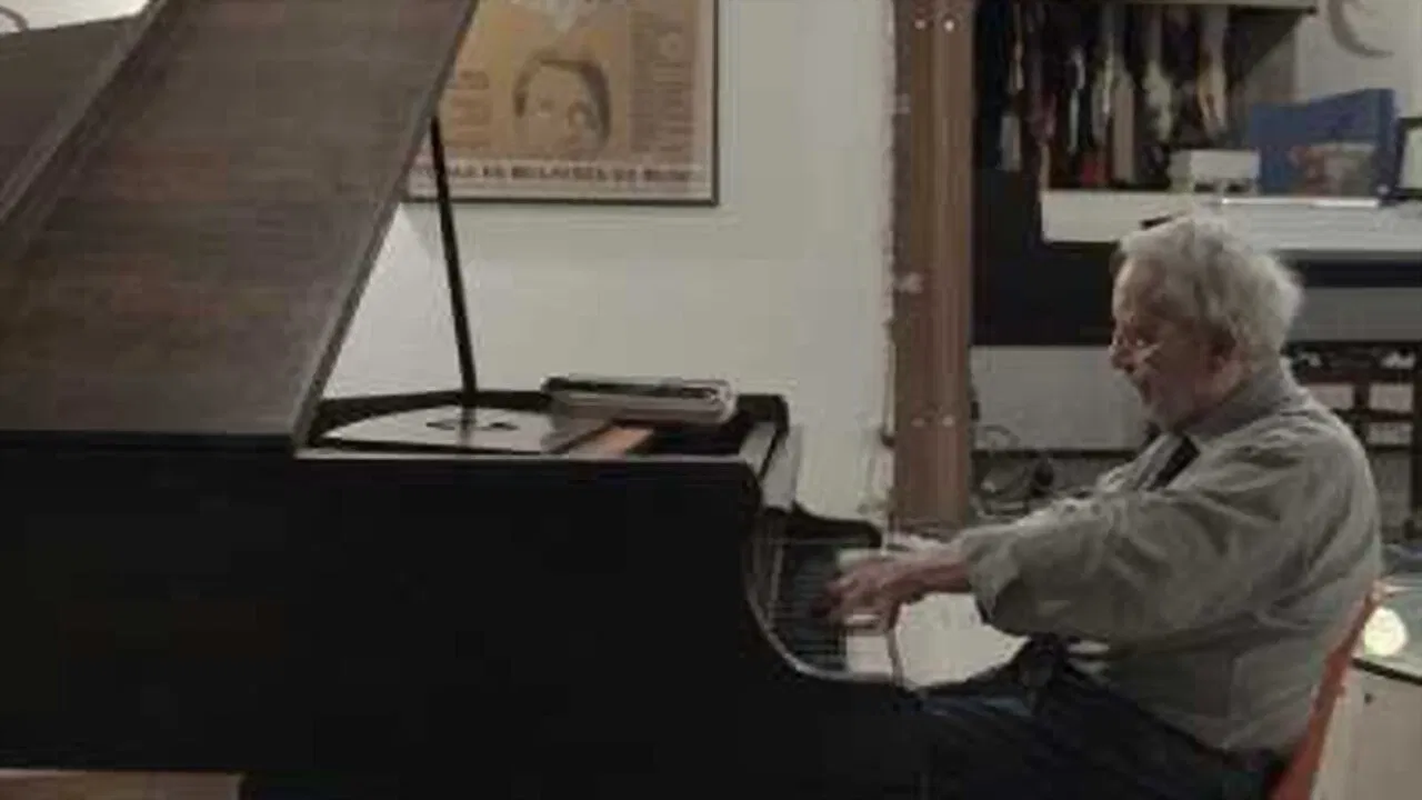 All Paulos in the World - Paulo José backdrop