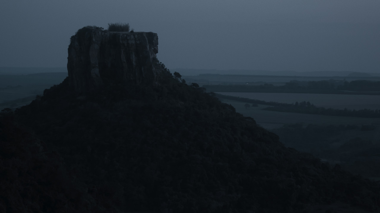 Under Analândia’s Sky backdrop