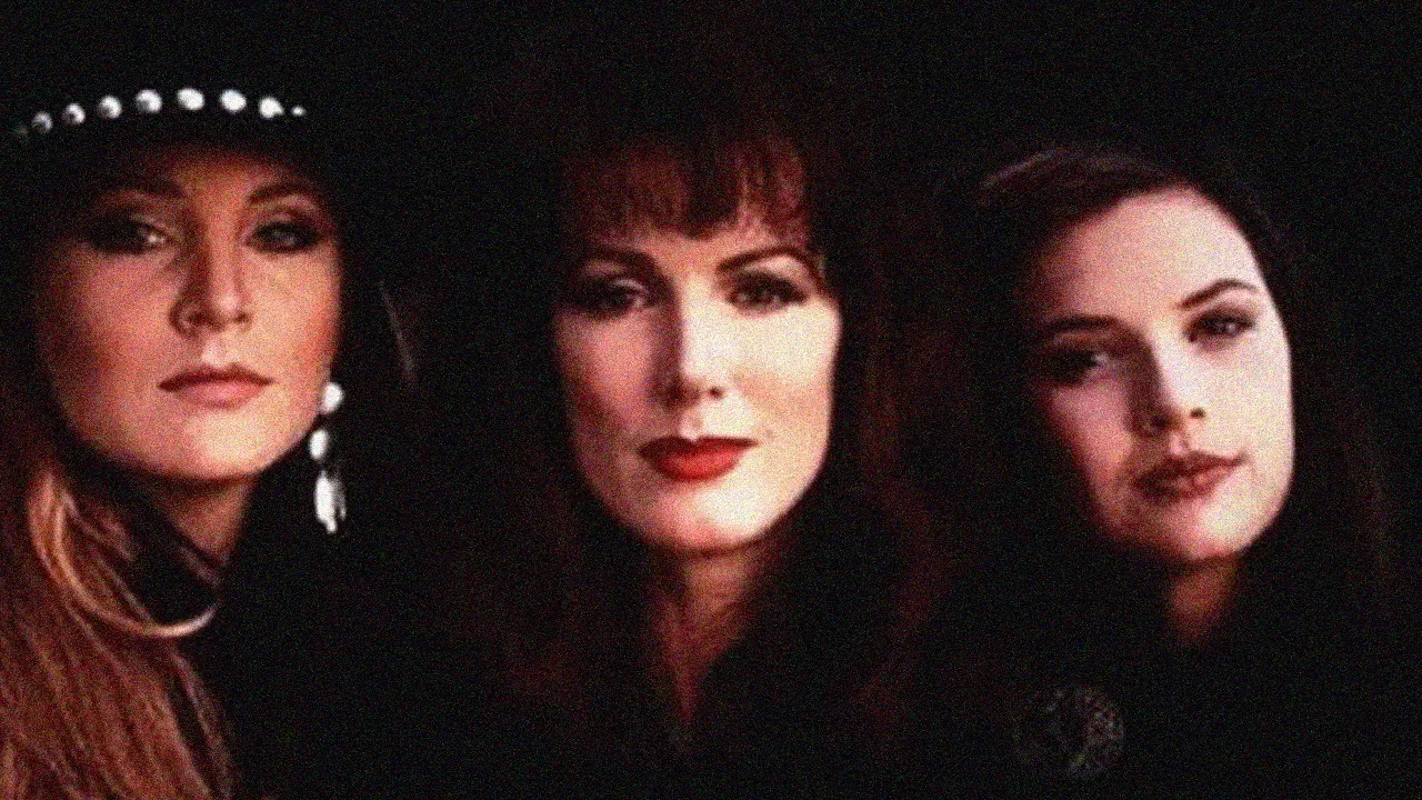 Naomi & Wynonna: Love Can Build a Bridge backdrop