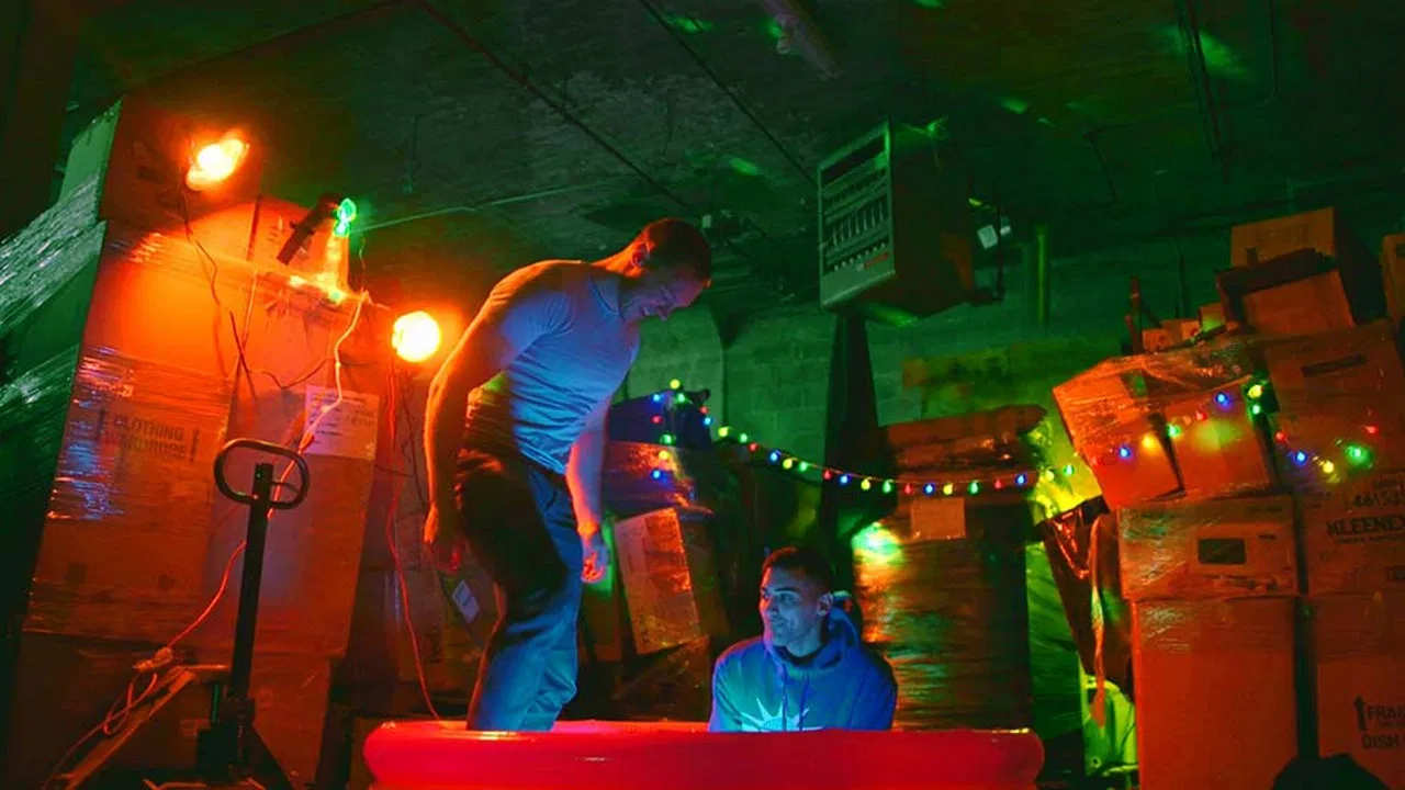 Sunset Park, Warehouse backdrop