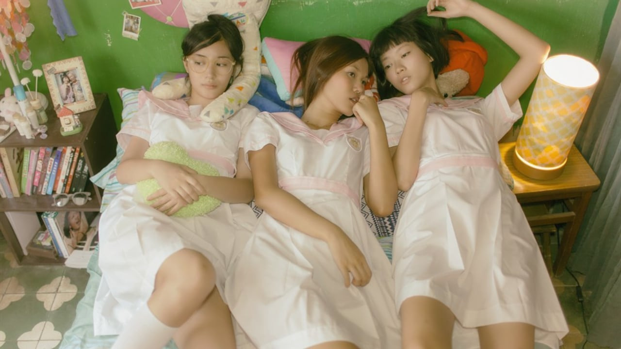 Lazy Hazy Crazy backdrop