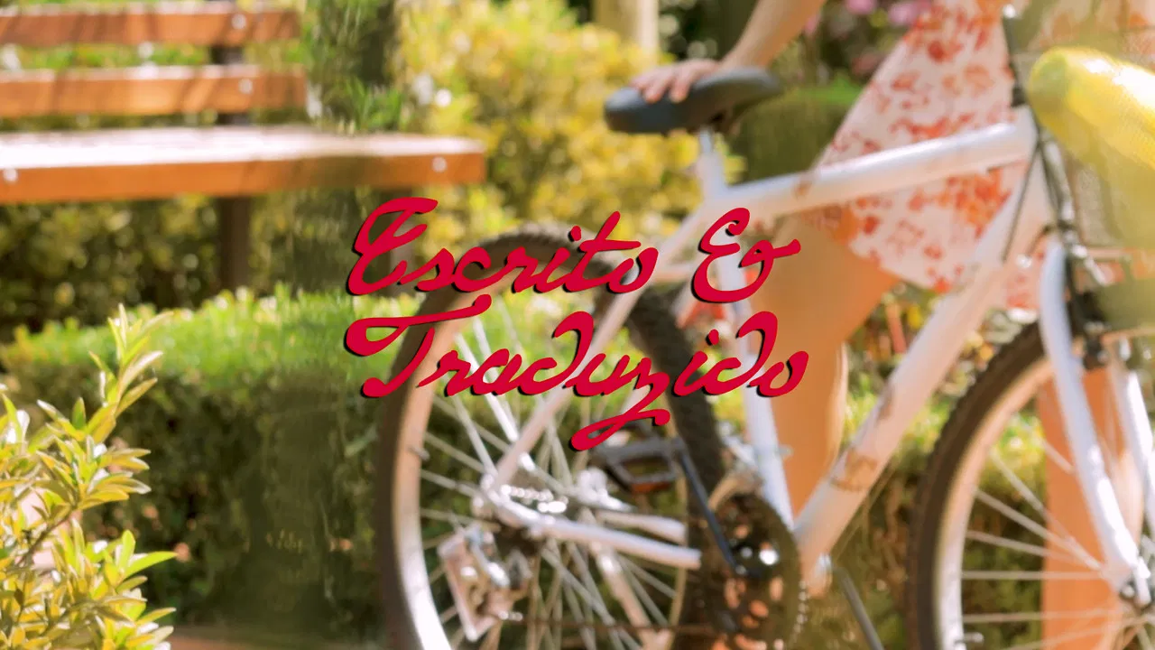 Escrito e Traduzido backdrop