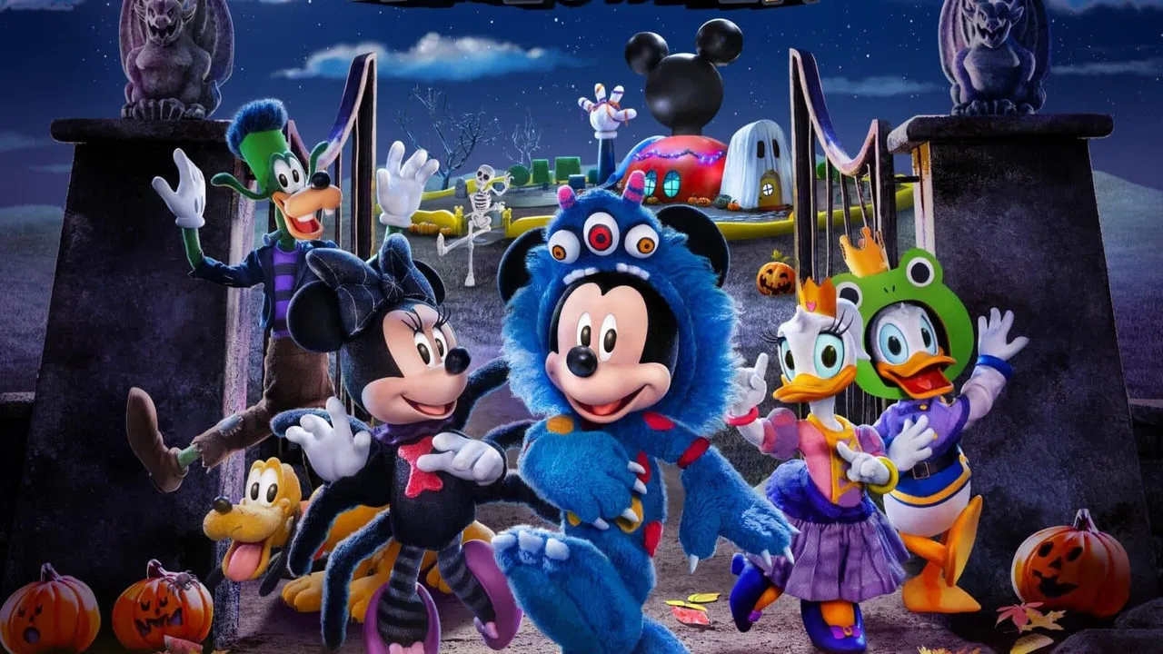Mickey and Minnie's Holiday Songs: Halloween backdrop