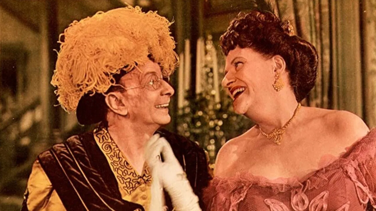 Mama Loves Papa backdrop