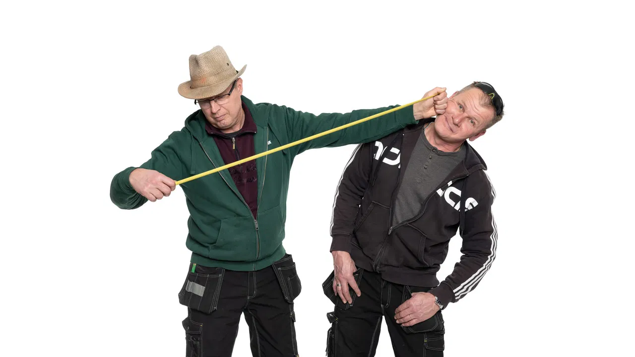 Suomen huutokauppakeisari esittää: Markku hoitaa backdrop