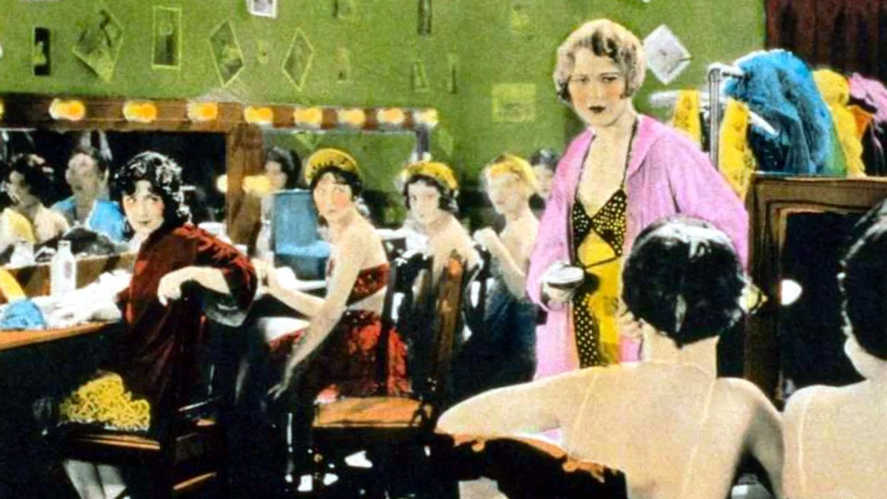 Queen of the Chorus backdrop