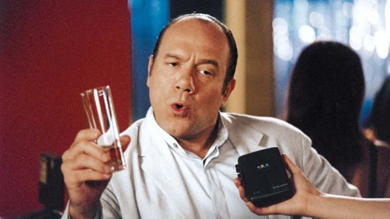 C'era un cinese in coma backdrop