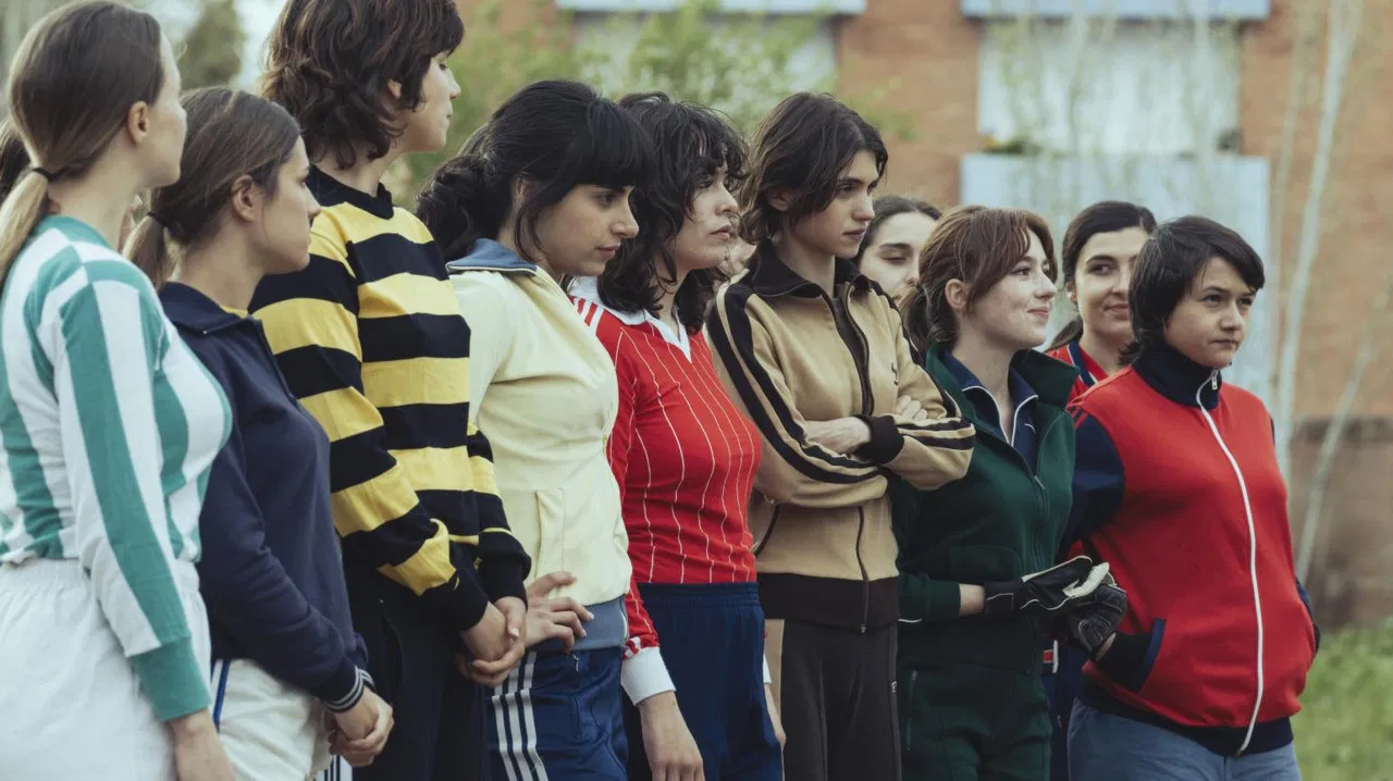 Pioneras: Solo querían jugar backdrop