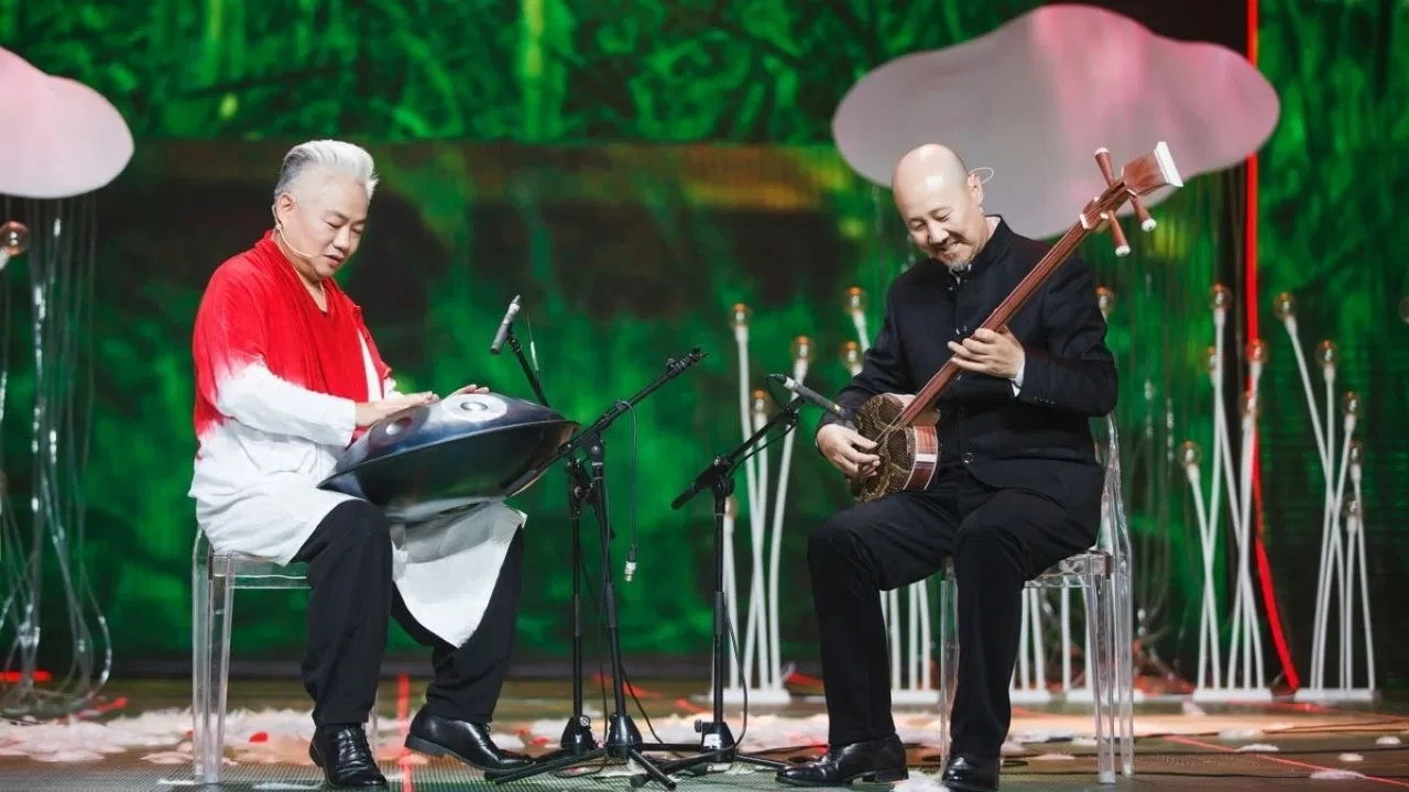 国乐大典 backdrop