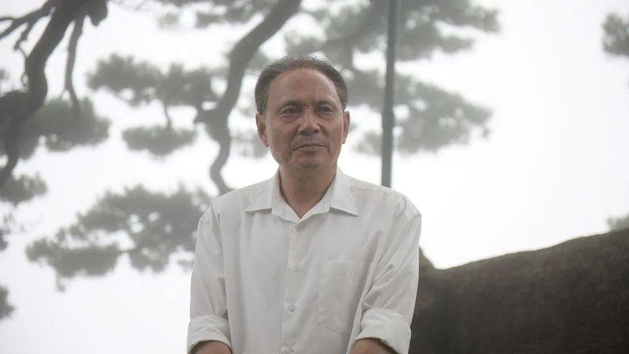 Deng's Climb backdrop