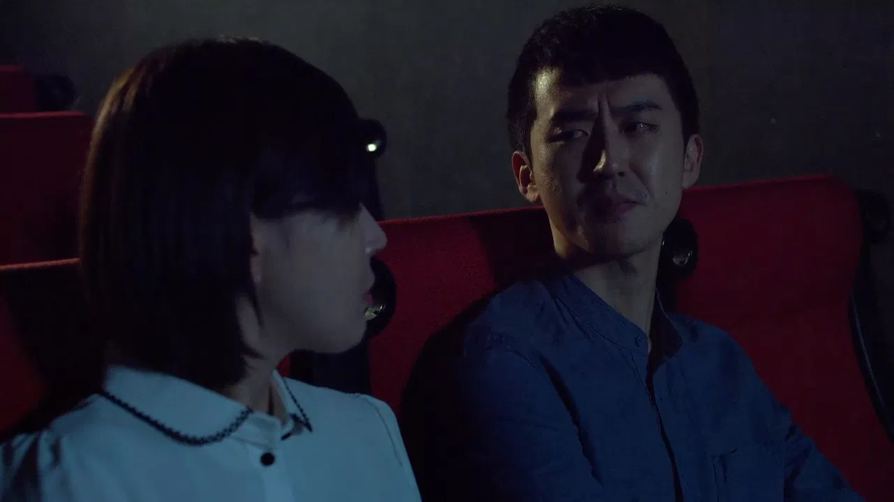 A Female Employee's Taste backdrop