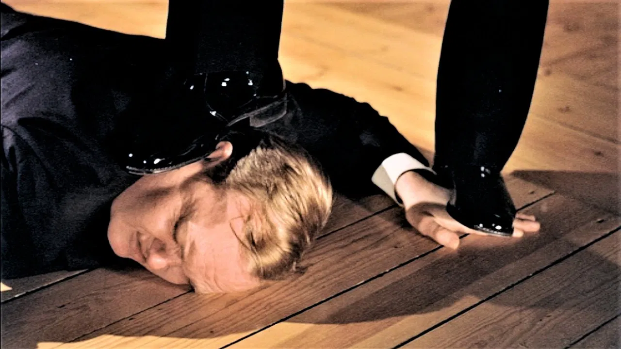 Dirty Fingers backdrop