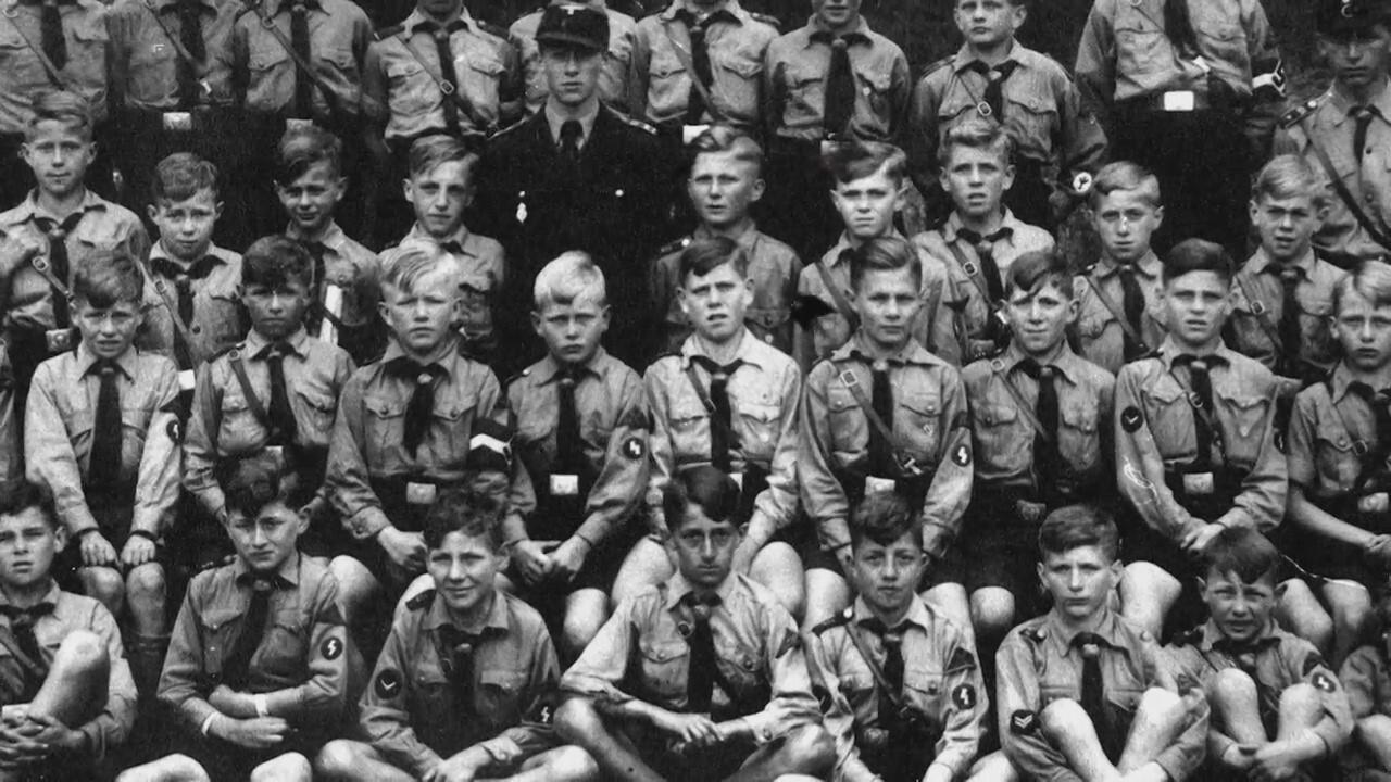 Les enfants de la collaboration backdrop