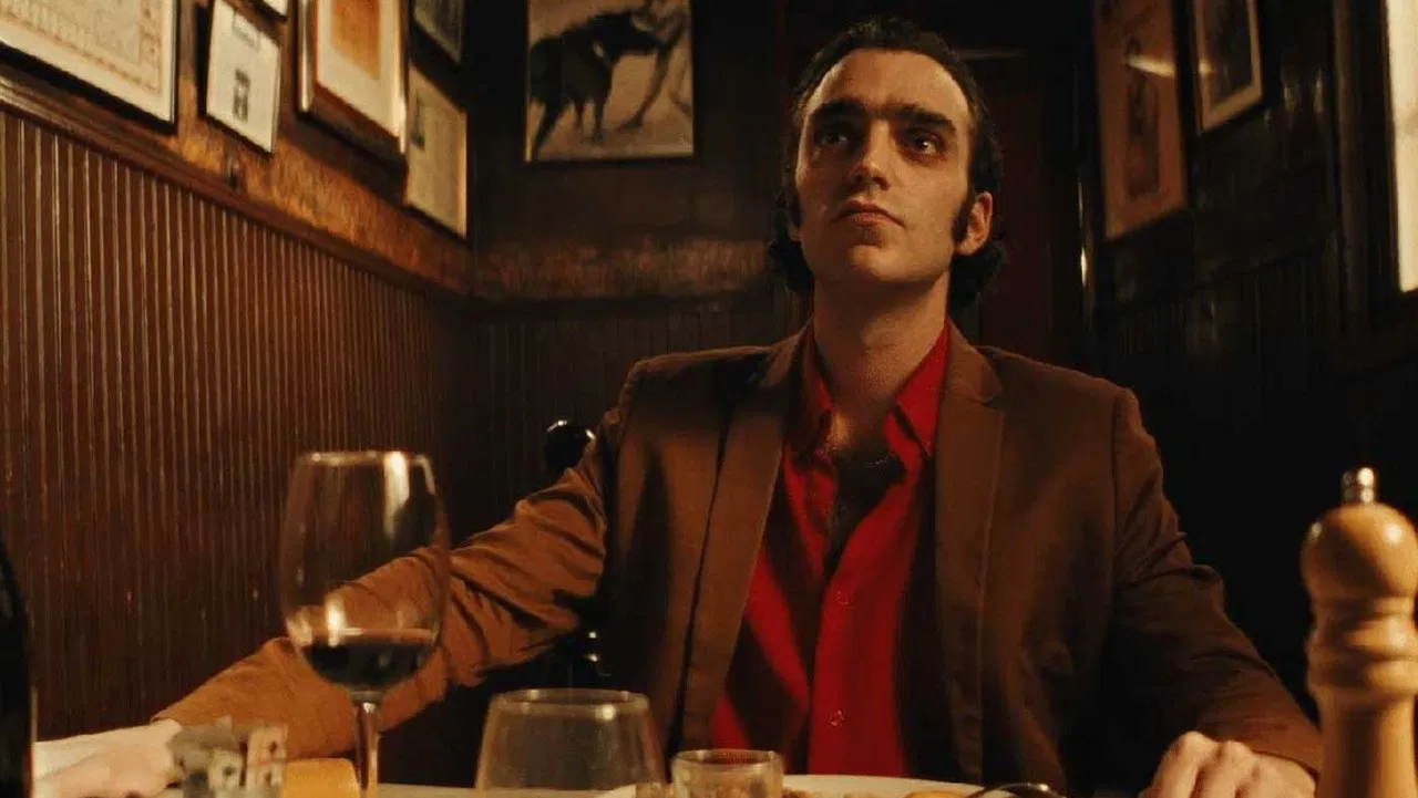 Head on the Wall backdrop