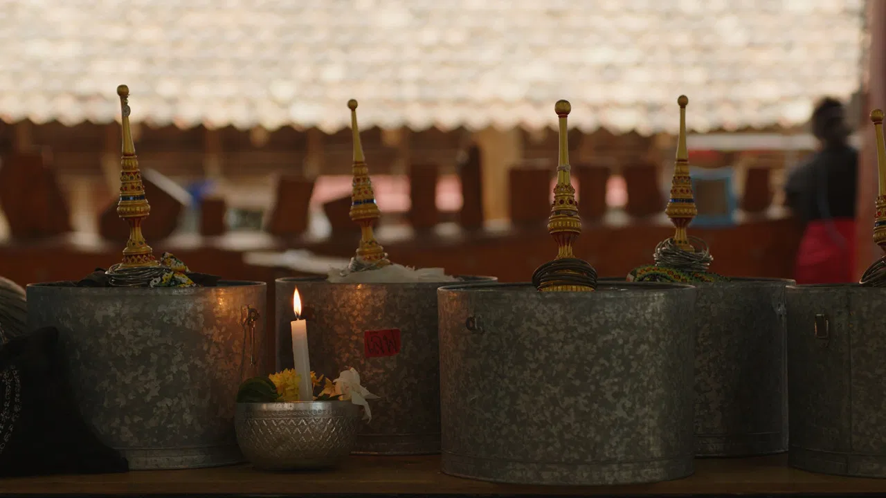 NORA THAI FIT backdrop