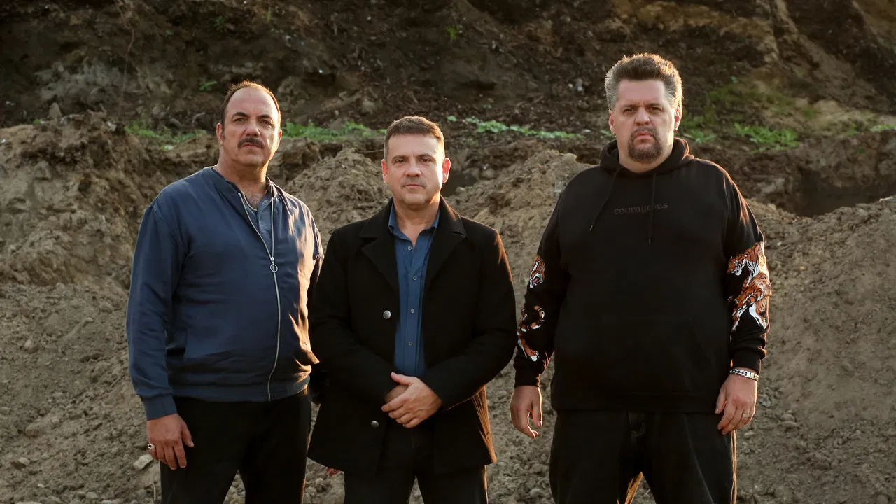 Appelle-moi si tu meurs backdrop