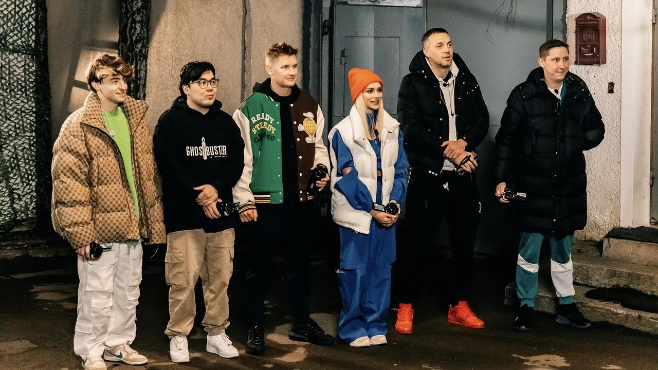 Hide and Seek backdrop