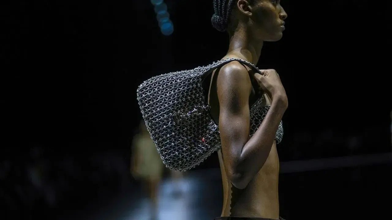 Gucci : luxe, drame et volupté backdrop