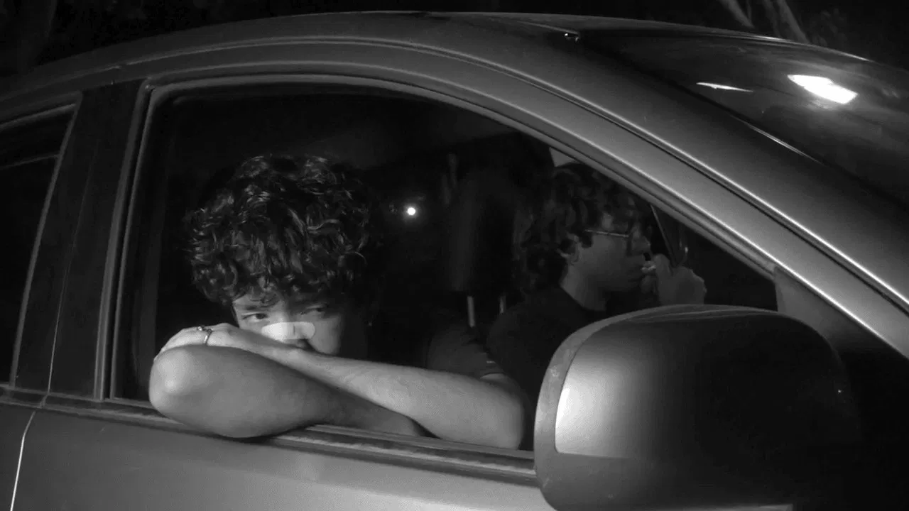 APAGA ESA MADRE backdrop