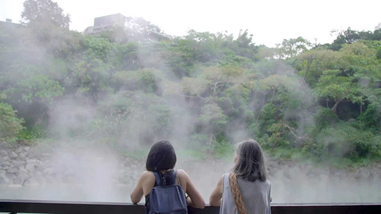 Sing Me a Lullaby backdrop