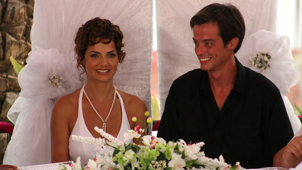 Kadri'nin Götürdüğü Yere Git backdrop