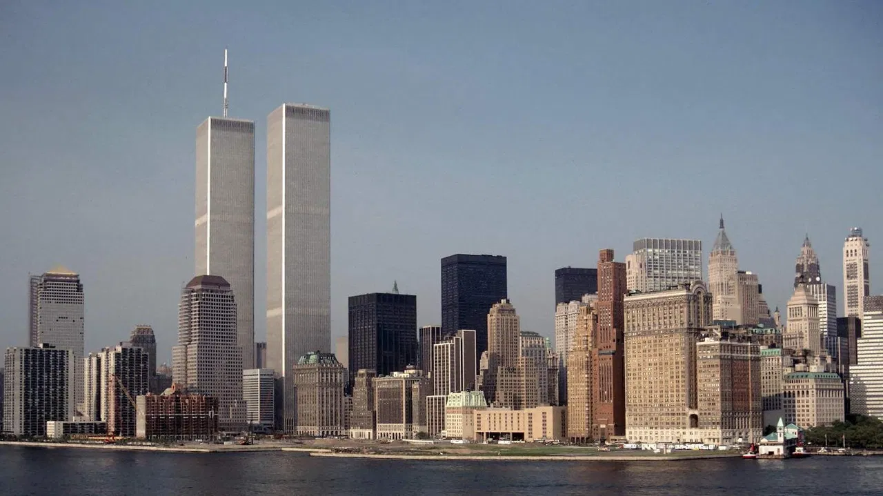 9/10: The Final Hours backdrop