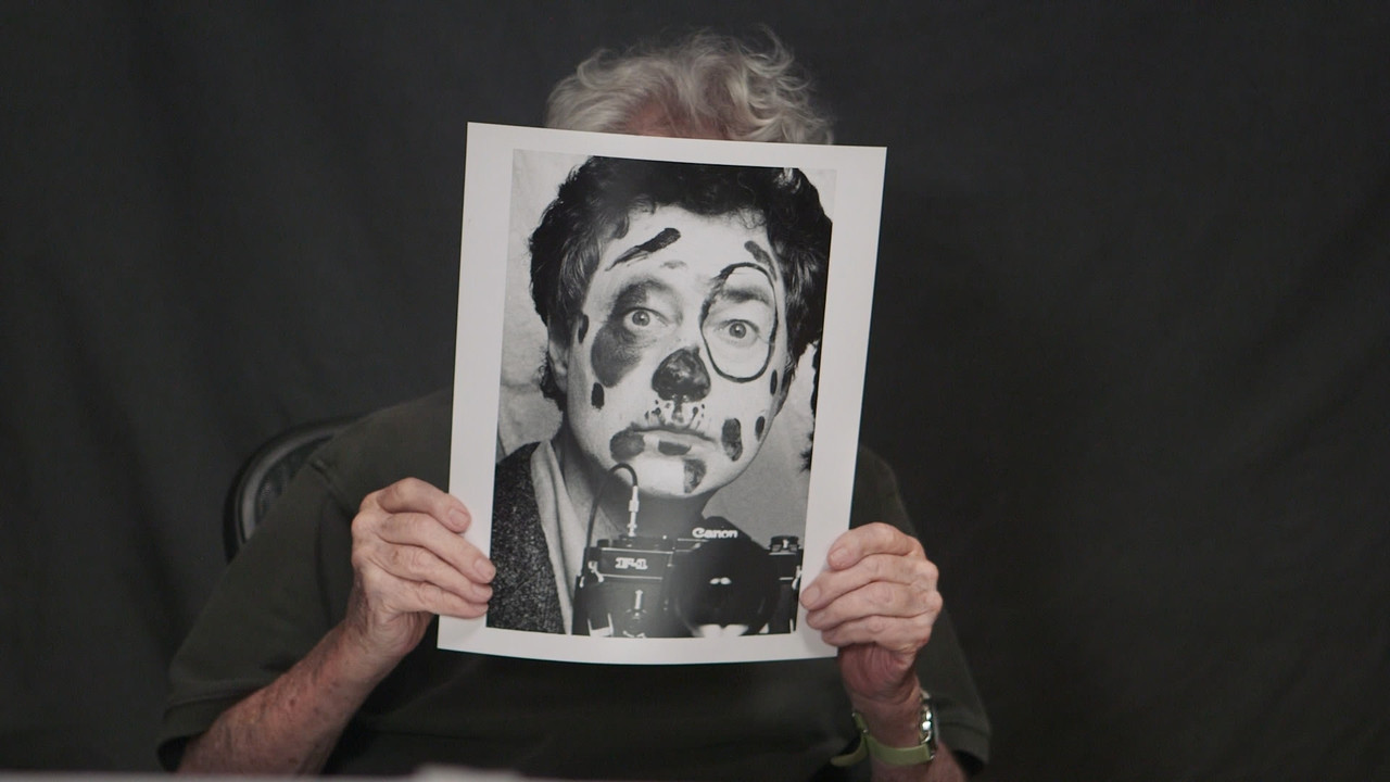 Elliott Erwitt - Silence Sounds Good backdrop