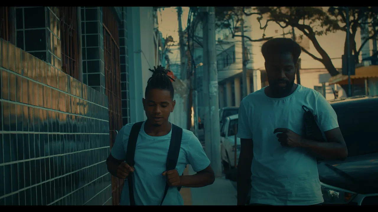 Quantos mais? backdrop