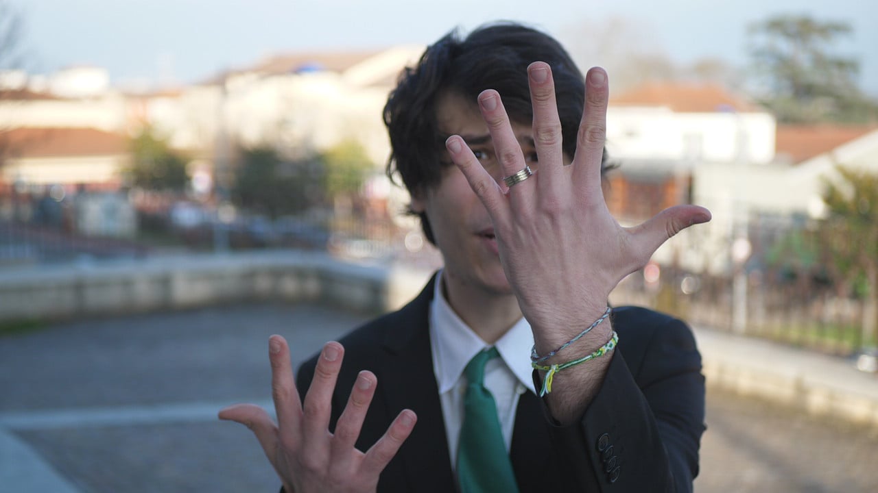 L'OUBLI : COURT MÉTRAGE EN 18 PLANS backdrop