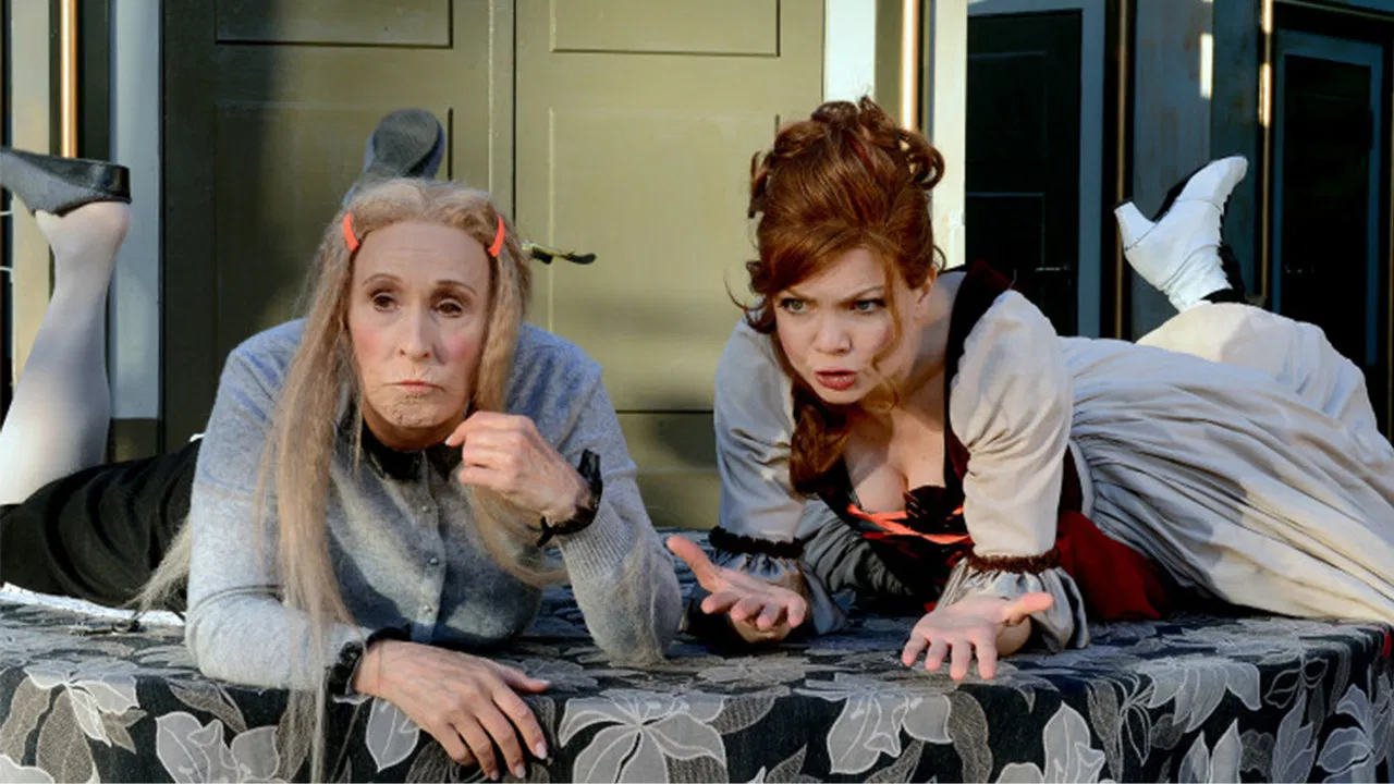 Den Stressade backdrop