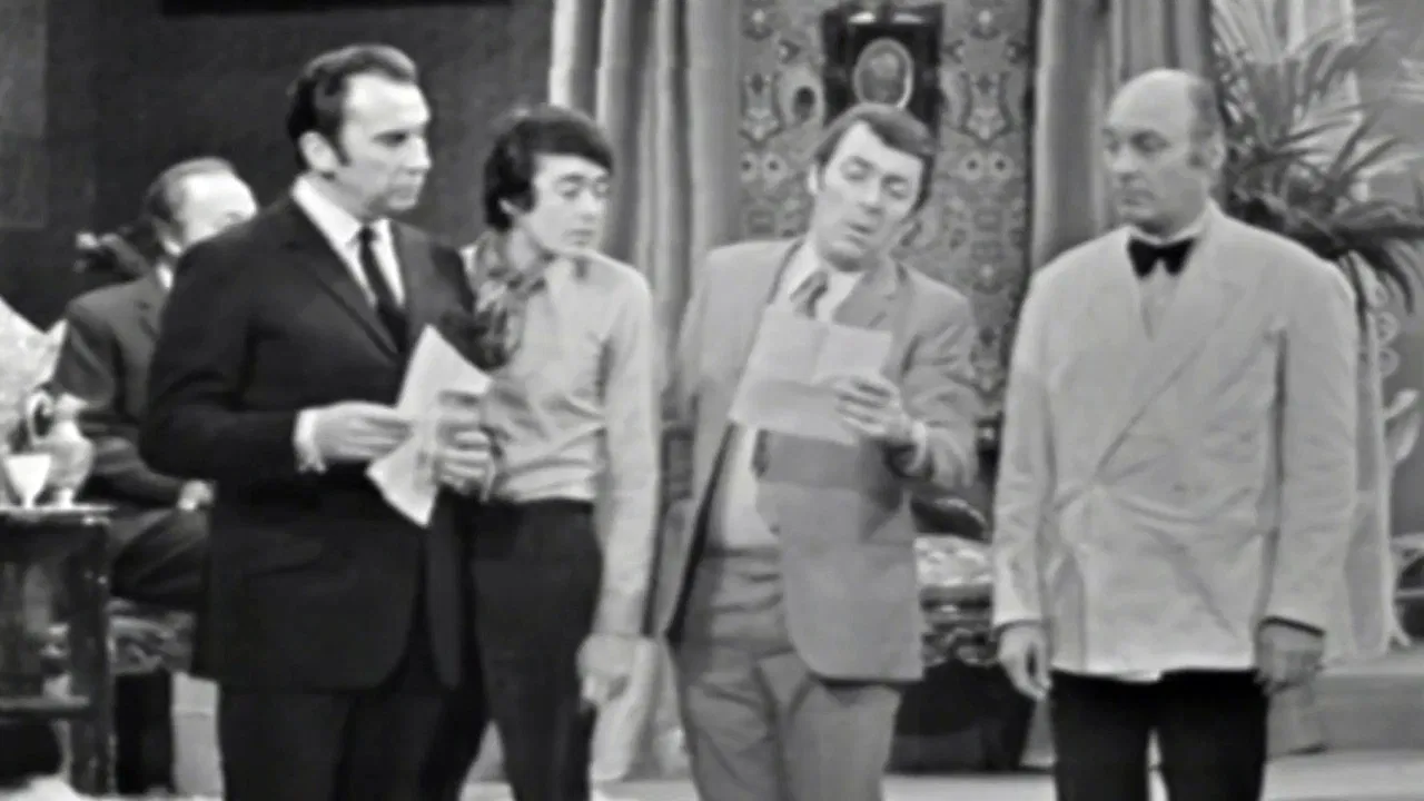 Dix petits nègres backdrop