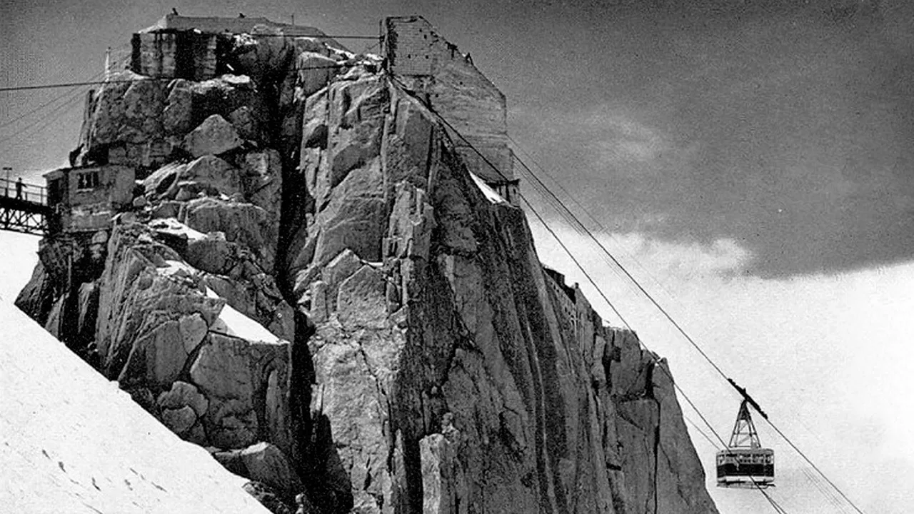 Entre Ciel et Neige backdrop