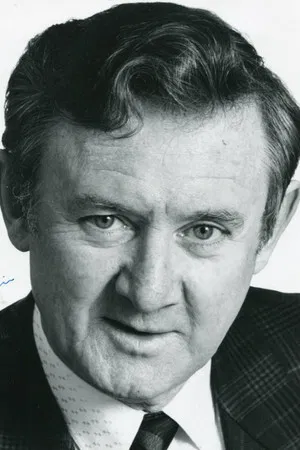 Niall Tóibín photo