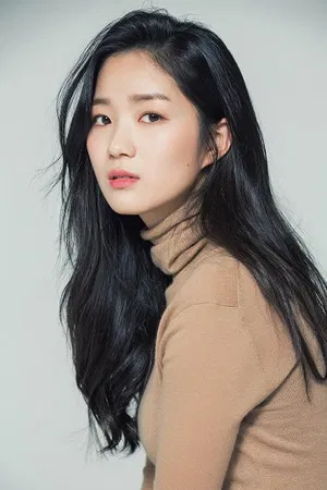 Kim Hye-yoon photo