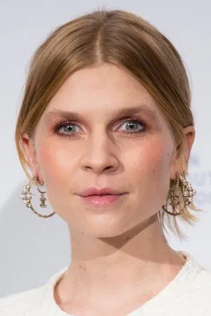 Clémence Poésy photo