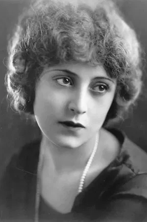 Virginia Brown Faire photo