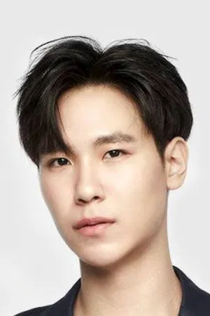 Panachai Sriariyarungruang photo