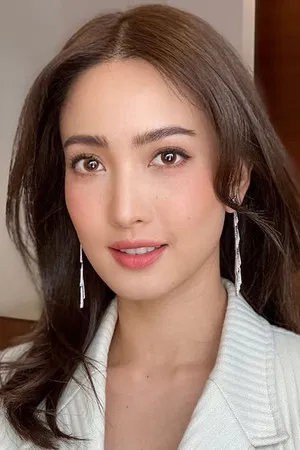 Natapohn Tameeruks photo