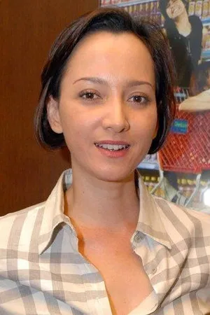 Karina Suwandi photo