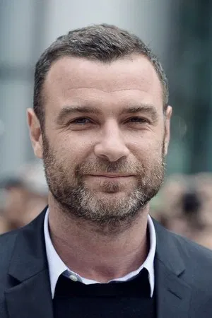 Liev Schreiber photo
