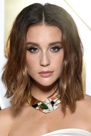 María Pedraza photo