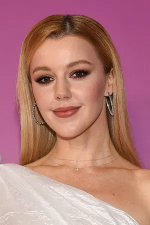 Yulianna Karaulova photo