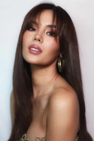 Catriona Gray photo