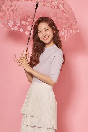 Jin Se-yeon photo