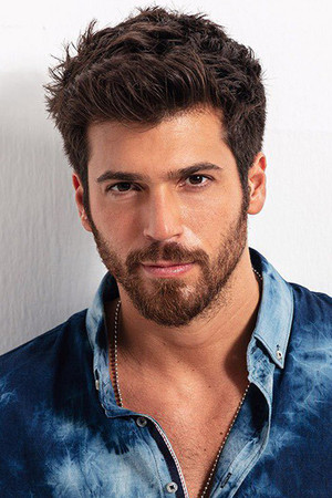 Can Yaman photo