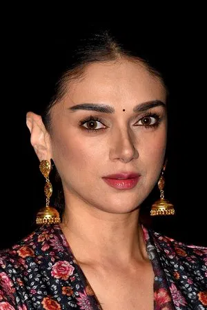 Aditi Rao Hydari photo