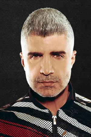 Özcan Deniz photo