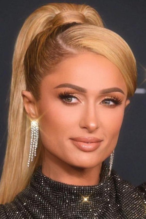 Paris Hilton photo