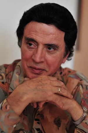 Erol Büyükburç photo