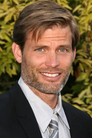 Casper Van Dien photo